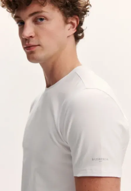 Base O-neck T-shirt