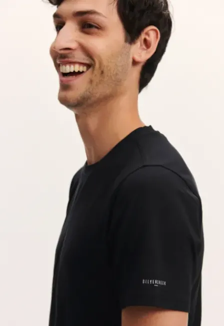 Base O-neck T-shirt