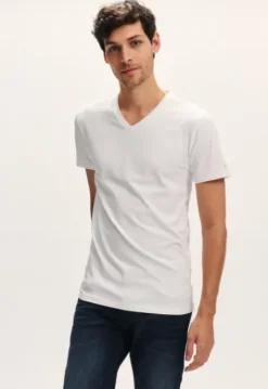 Base V-neck T-shirt