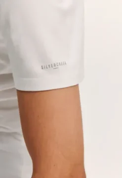 Base V-neck T-shirt