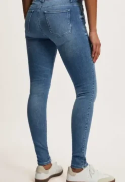Cassy Mid Waist Skinny Jeans