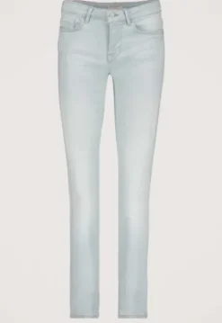 Cassy Skinny Jeans