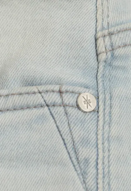 Cassy Skinny Jeans