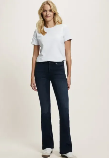 Celsi Flare Jeans