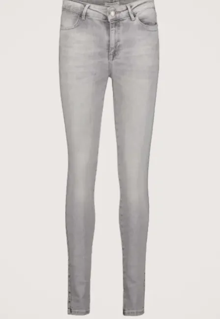 Celsi Super Skinny Jeans