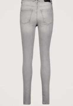 Celsi Super Skinny Jeans