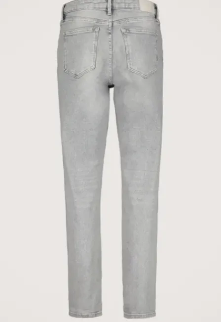 Cinna Slim Tapered Jeans