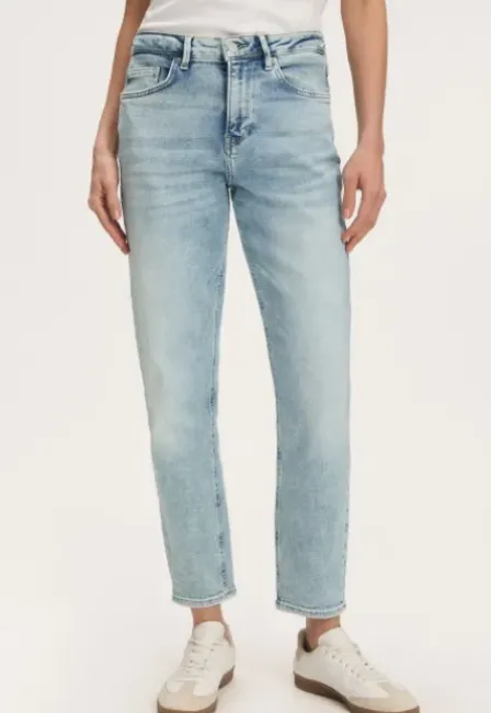 Cinna Slim Tapered Jeans