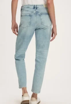 Cinna Slim Tapered Jeans