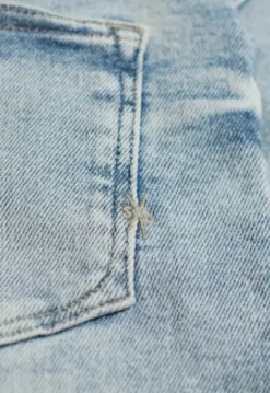 Cinna Slim Tapered Jeans