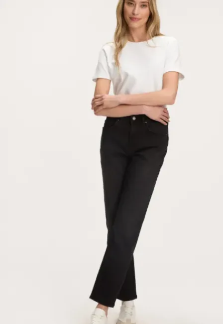 Cinna Slim Tapered Jeans