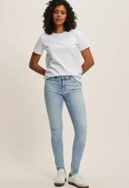 Doris Super Skinny Jeans