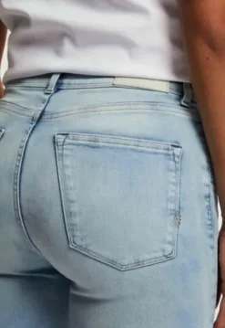 Doris Super Skinny Jeans