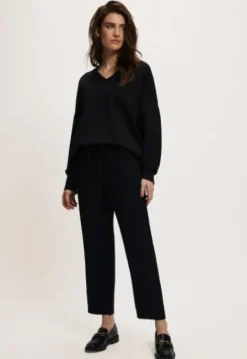 Farah Broek