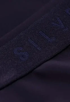 Finou Short
