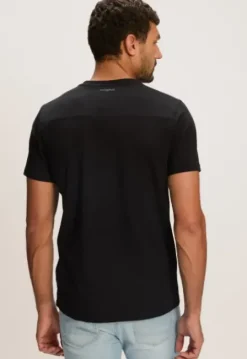 Frost T-shirt