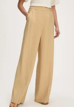 Froukje Broek