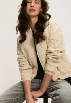 Hailey Jas