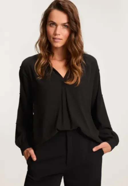 Kenli Blouse