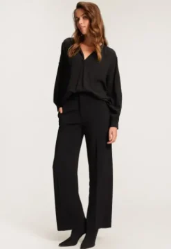Kenli Blouse