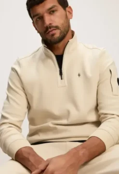 Klice Sweater