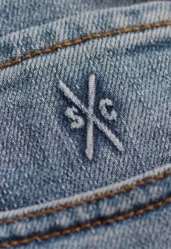 Lewis Regular Tapered Jeans