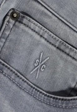 Lewis Regular Tapered Jeans