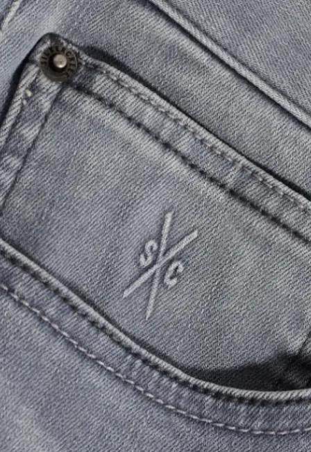 Lewis Regular Tapered Jeans