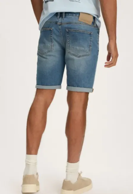 Lewis Short