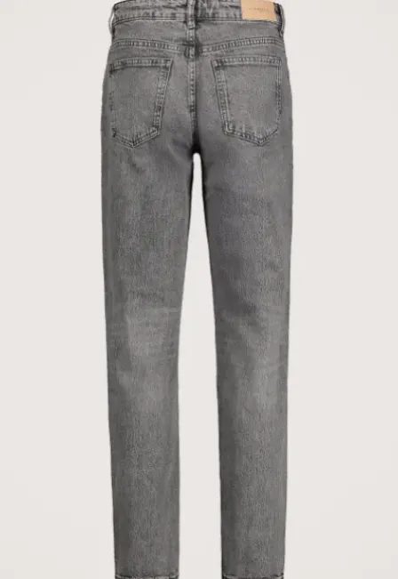 Liv Straight Jeans