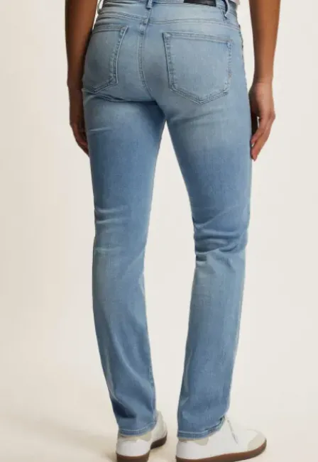 Luna Straight Jeans