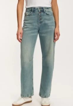 Manesa Jeans