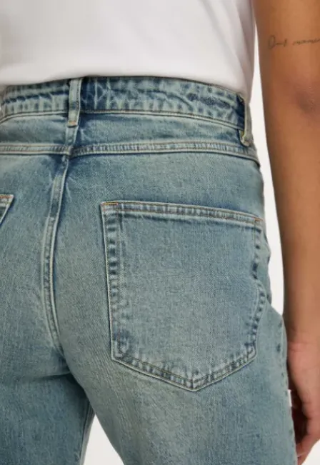 Manesa Jeans
