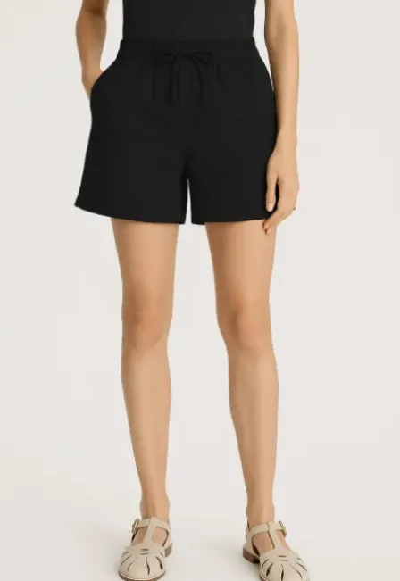 Manica Short
