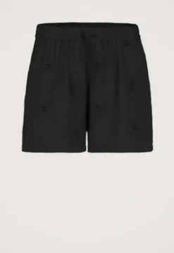 Manica Short