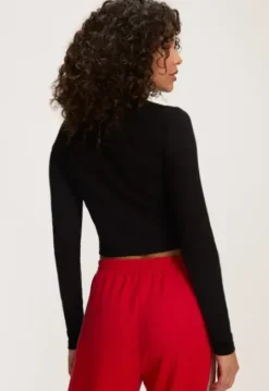 Mara Longsleeve
