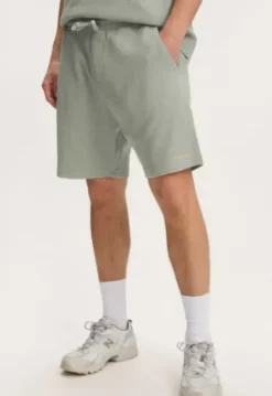 Mosho Short