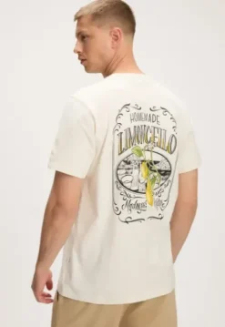 Mundy T-Shirt