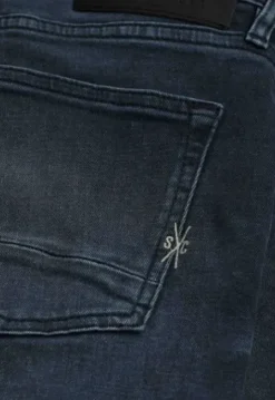 Porter Slim Tapered Jeans