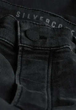 Porter Slim Tapered Jeans