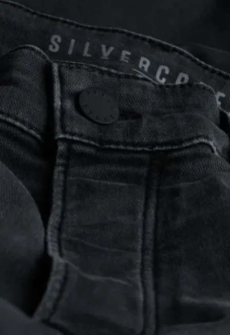 Porter Slim Tapered Jeans
