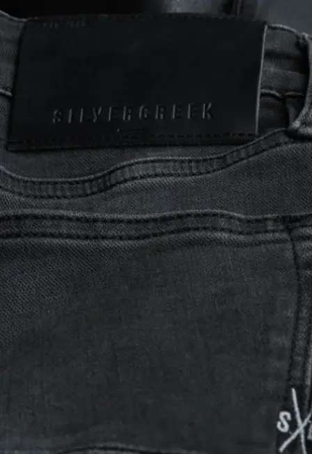 Porter Slim Tapered Jeans