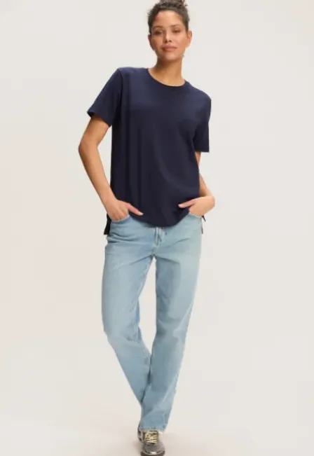 Premium Daisy T-shirt