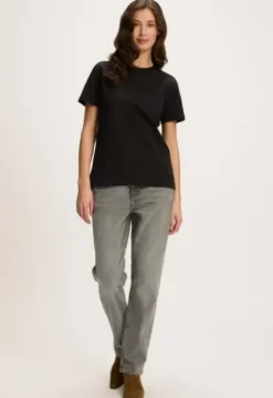 Premium Daisy T-shirt