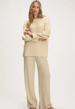Premium Lorena Sweater