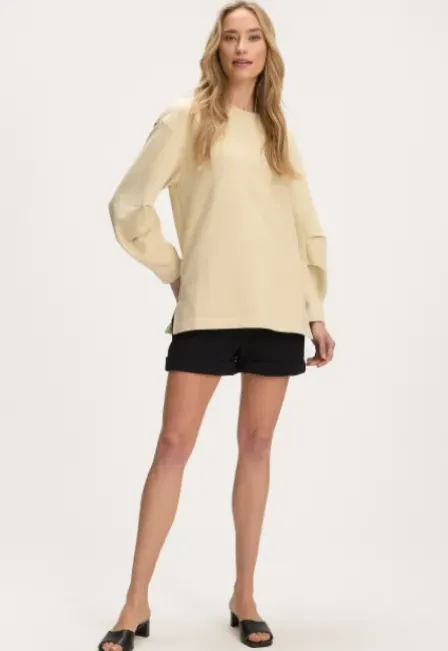 Premium Lorena Sweater