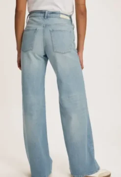 Ruby Wide Leg Jeans
