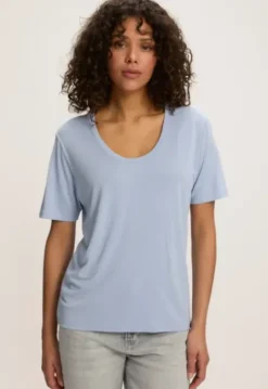 Safron T-shirt