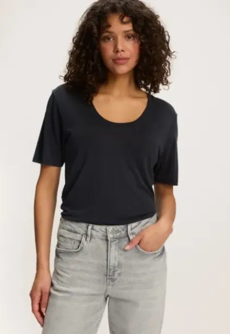 Safron T-shirt